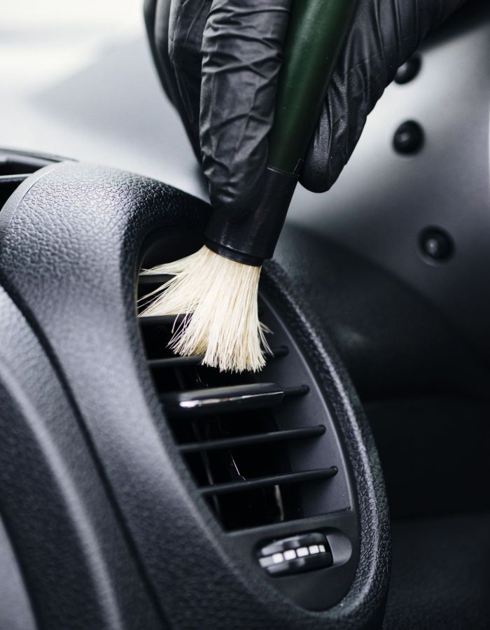 cleaning-car-interior